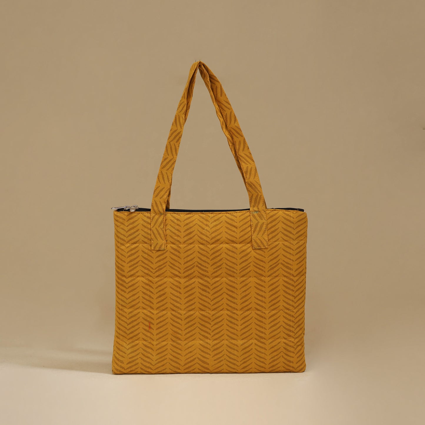 Handcrafted Cotton Quilted Handbag 25