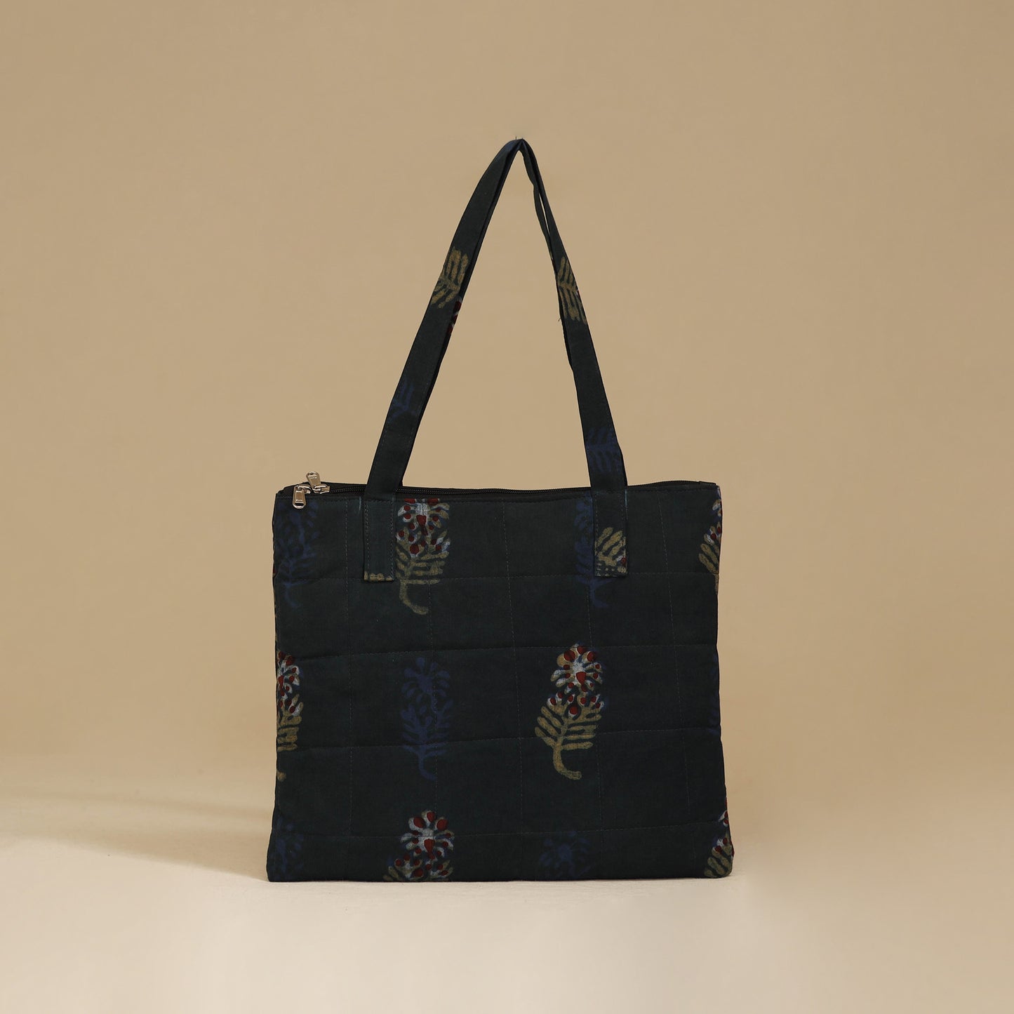 Handcrafted Cotton Quilted Handbag 26