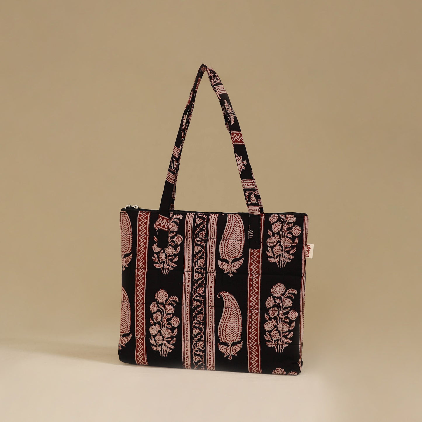 Handcrafted Cotton Quilted Handbag 05