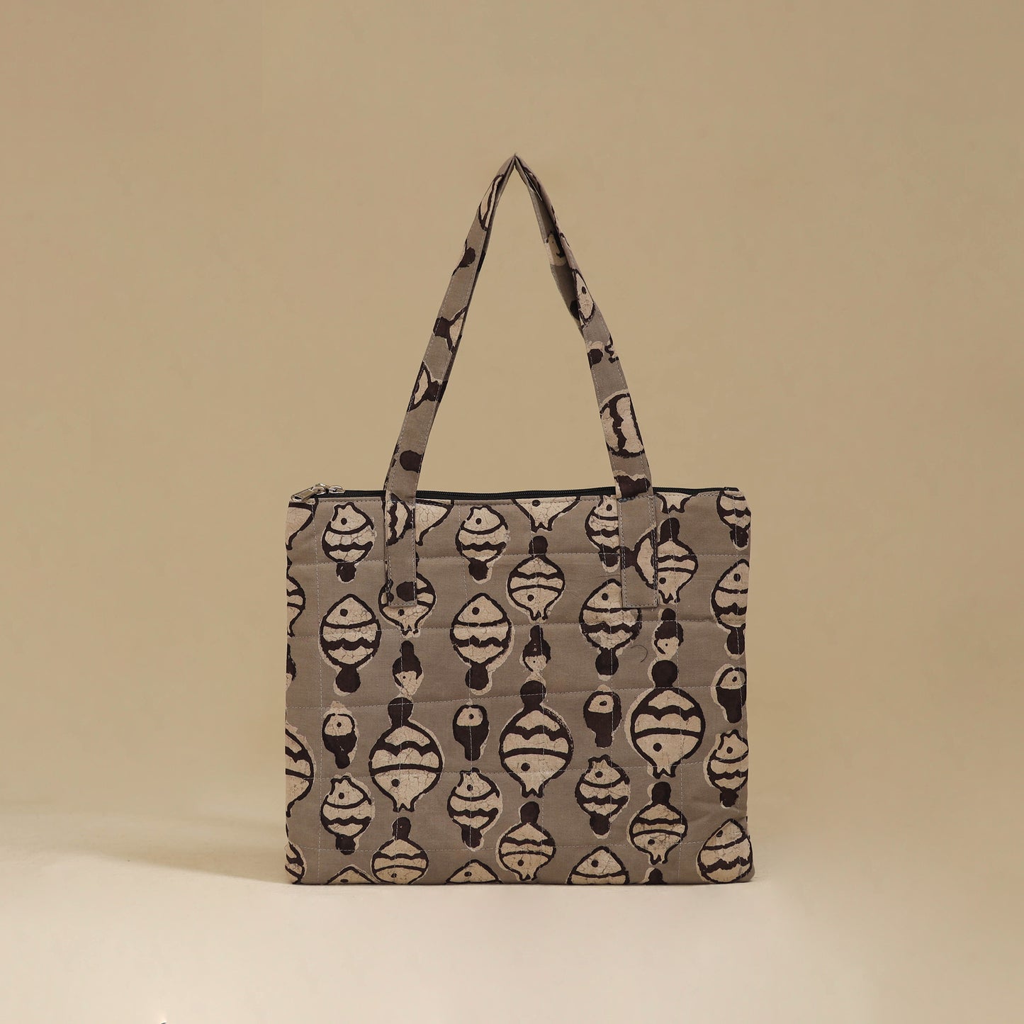 Handcrafted Cotton Quilted Handbag 25