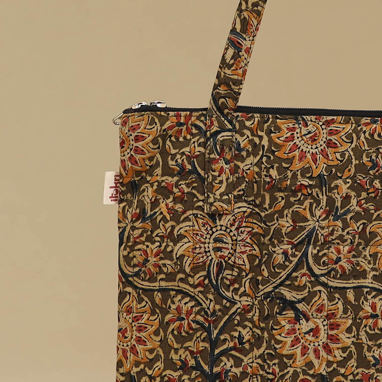 Handcrafted Cotton Quilted Handbag 44