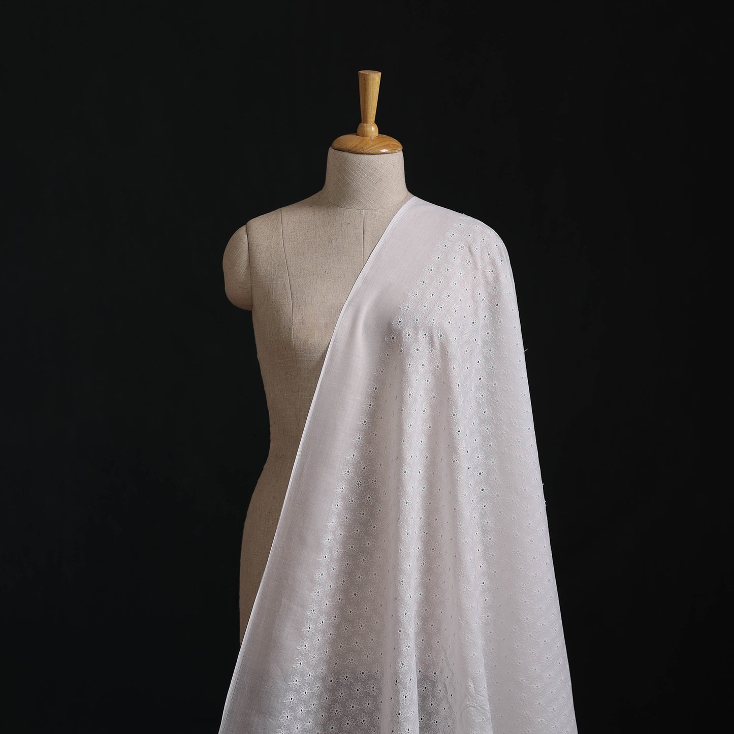 Floral Embroidered Cotton Hakoba Fabric 10