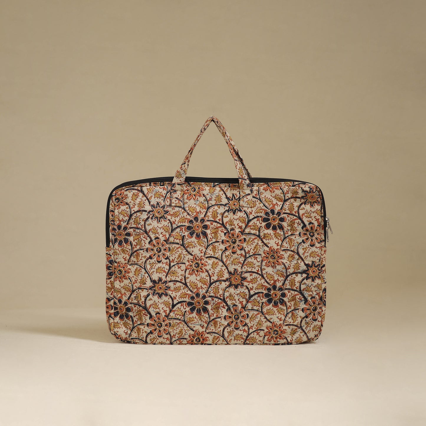 Handcrafted Quilted Laptop Bag 02