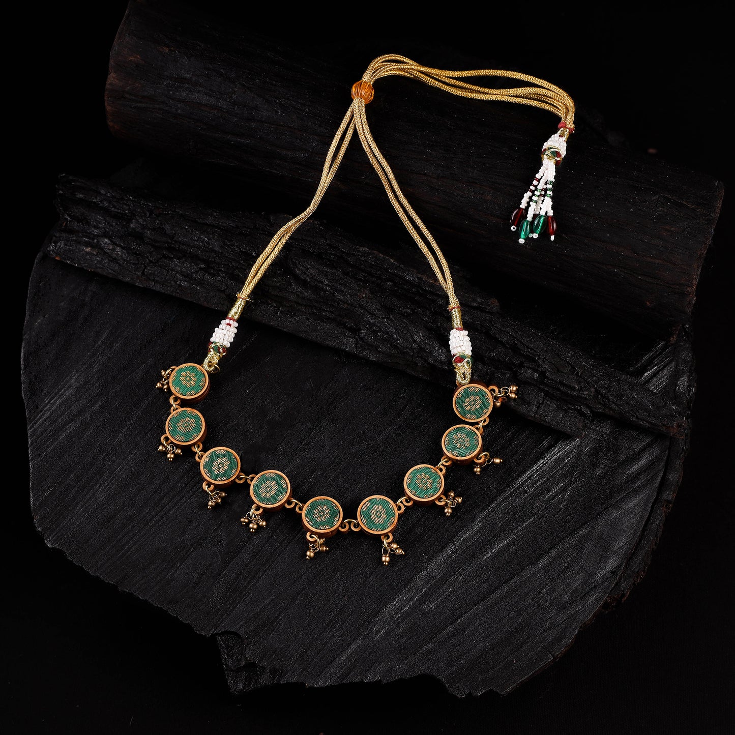 WHE Green Festive Repurposed Brocade Fabric & Wood Choker Necklace 06