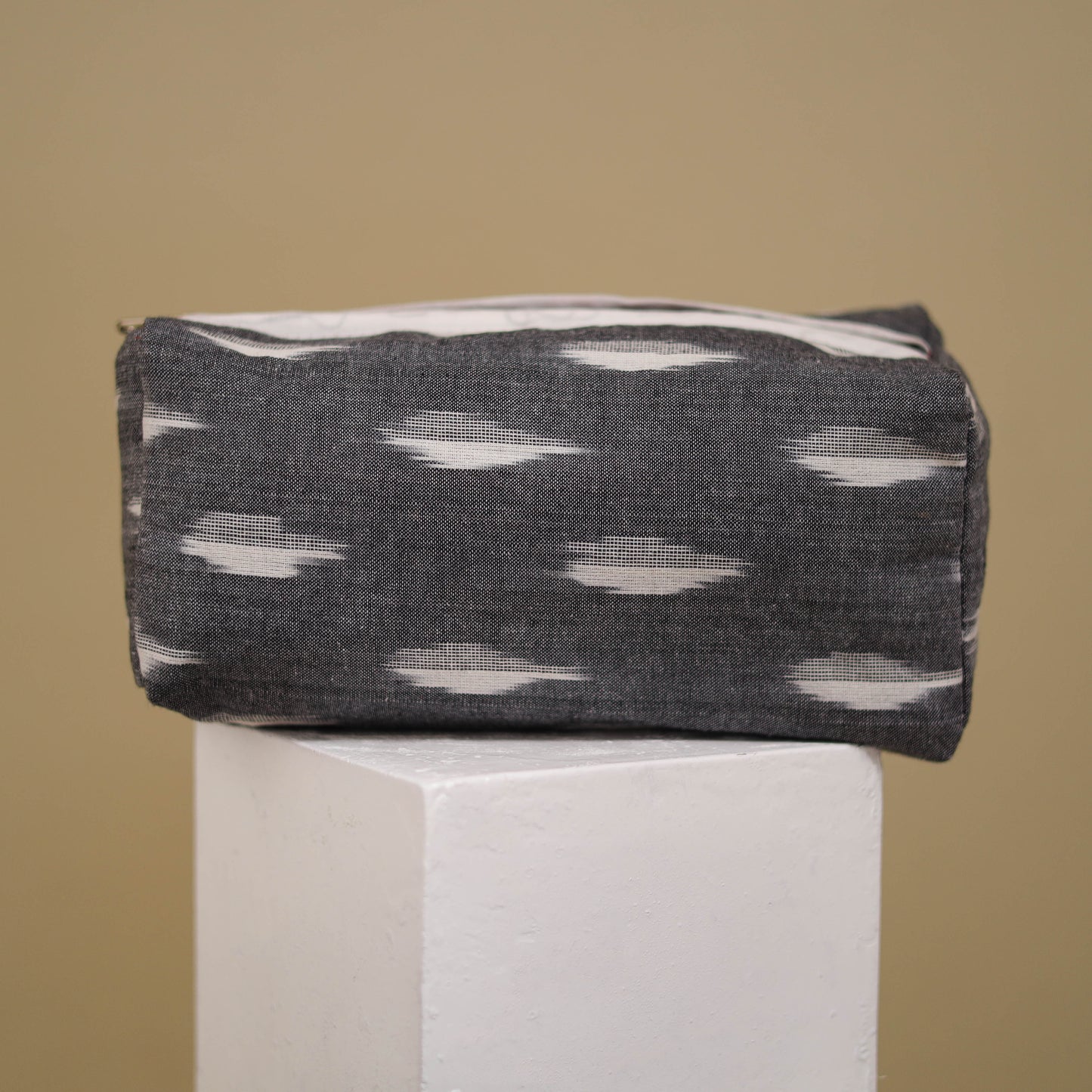 Handcrafted Fabric Toiletry Bags (Set of 3) 17