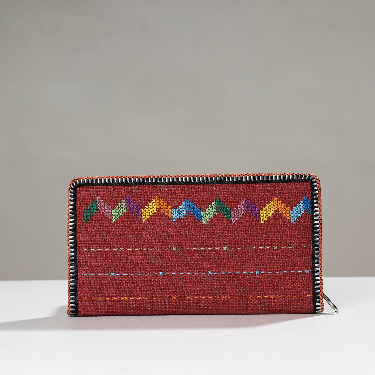 Tribal Hand Embroidered Jute Passport Cover Online at iTokri.com