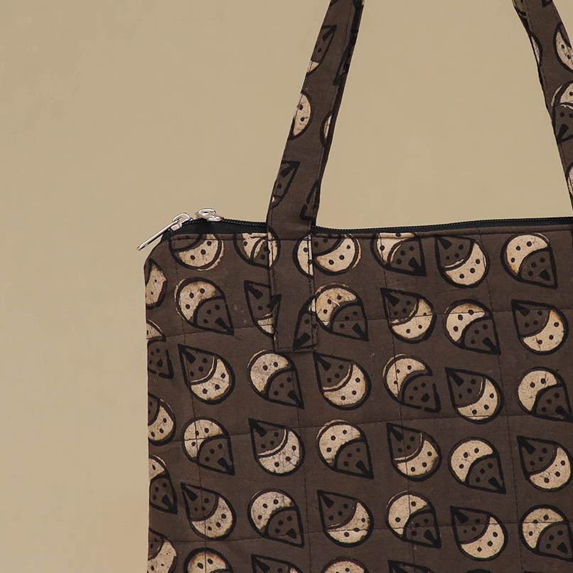 Handcrafted Quilted Handbag 06