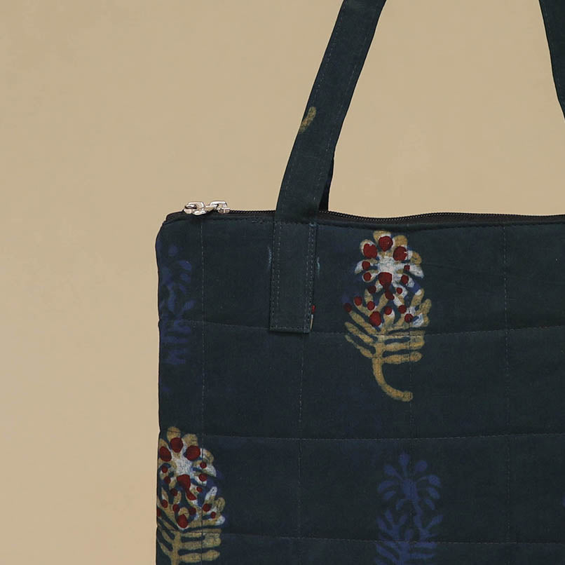 Handcrafted Quilted Handbag 18