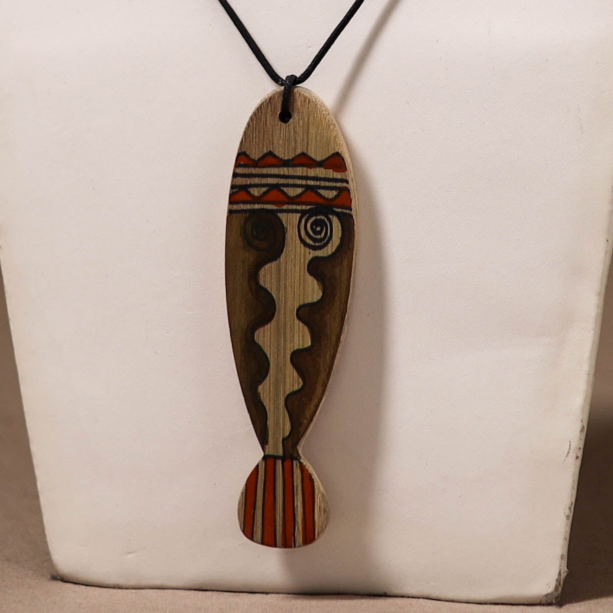 Kerala Mural Handpainted Bamboo Fish Necklace 135