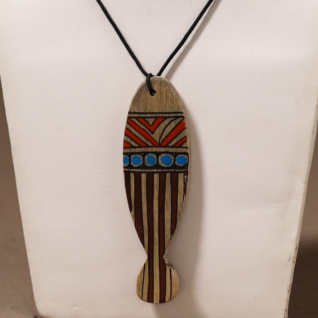Kerala Mural Handpainted Bamboo Fish Necklace 145