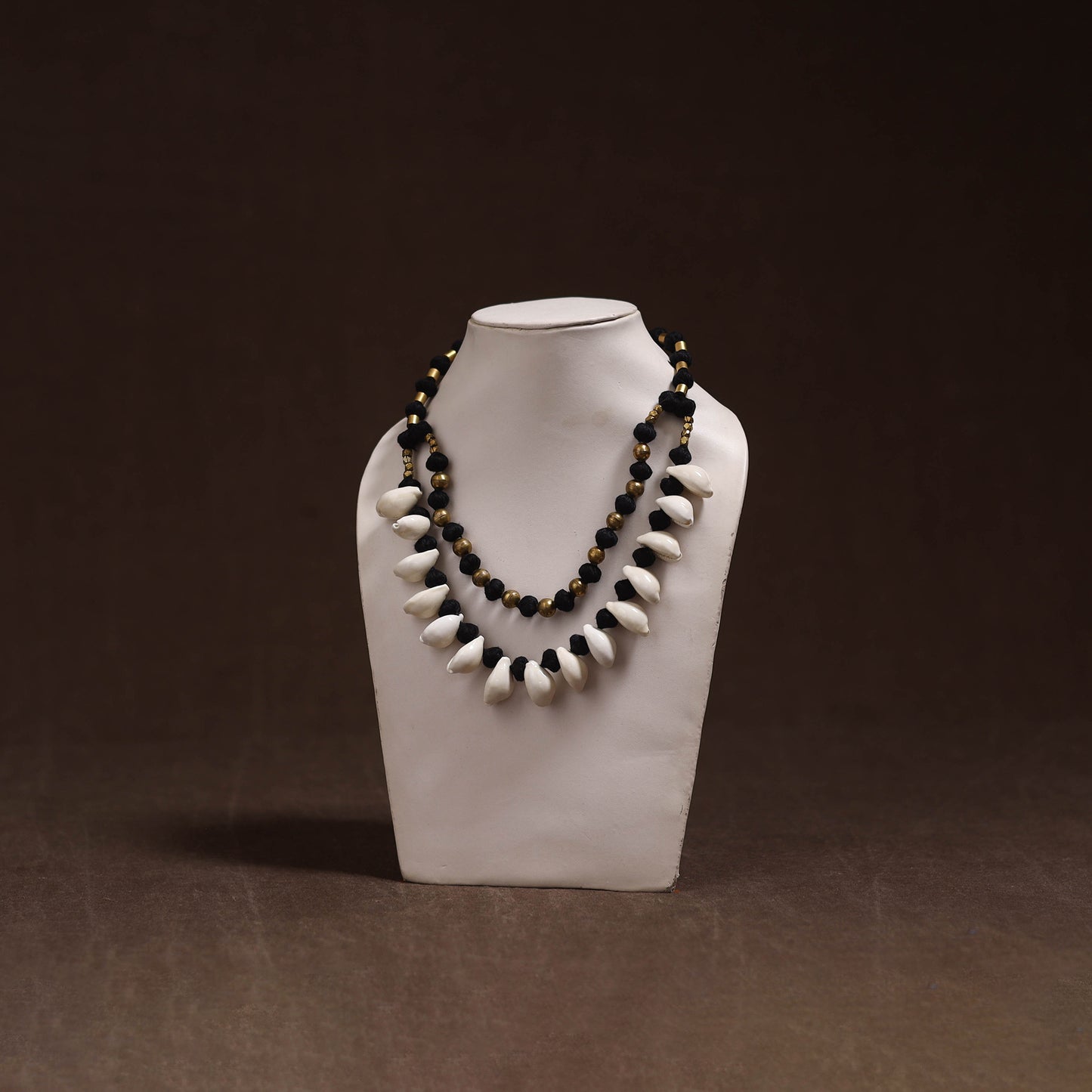 Tribal Odisha Dokra Thread & Shell Work Handmade Necklace 03