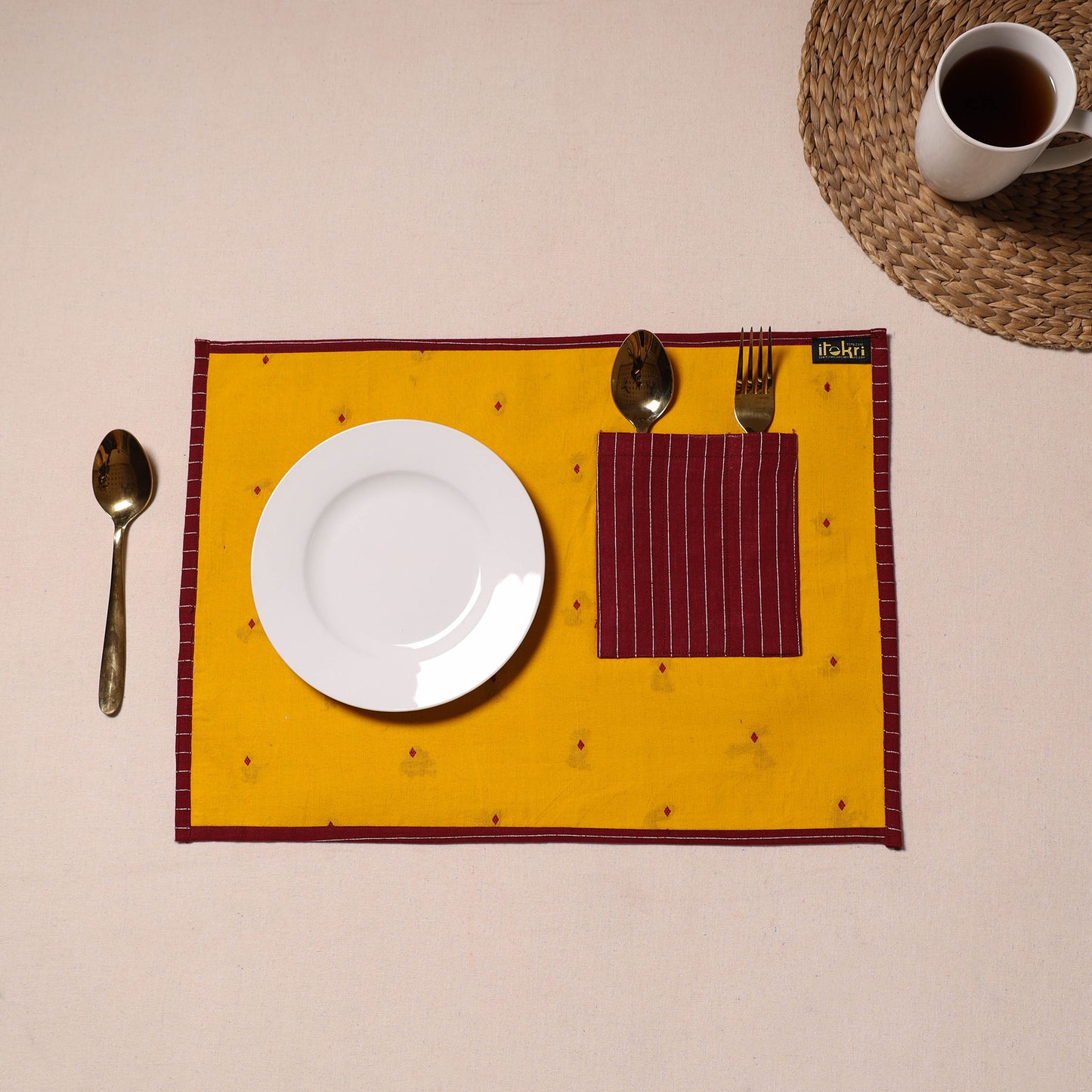 Yellow Jacquard Cotton Table Mat With Pocket