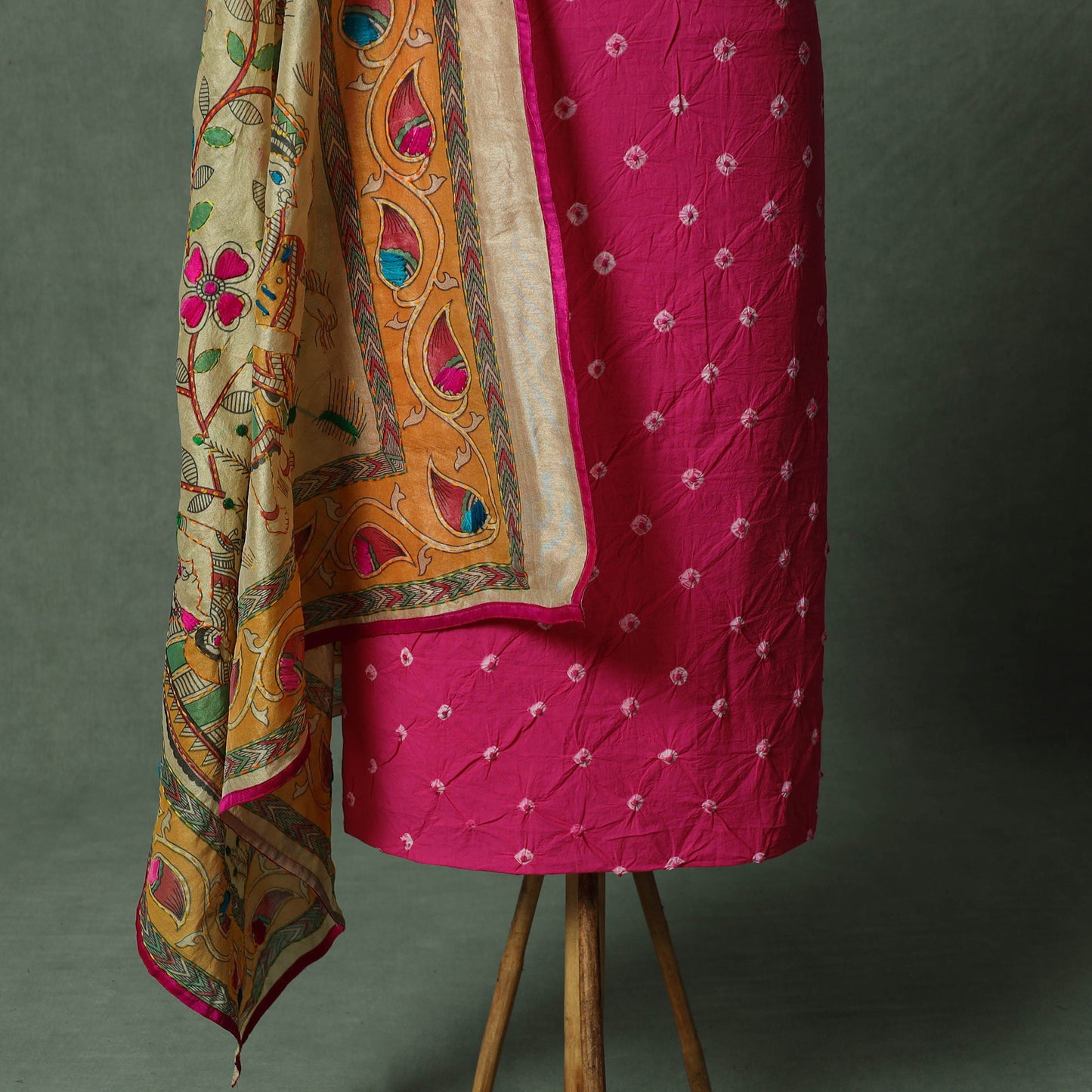 Kutch Bandhani Tie-Dye Pure Mul Cotton 2pc Unstitched Dress Material Kurta Set with Jewellery 12