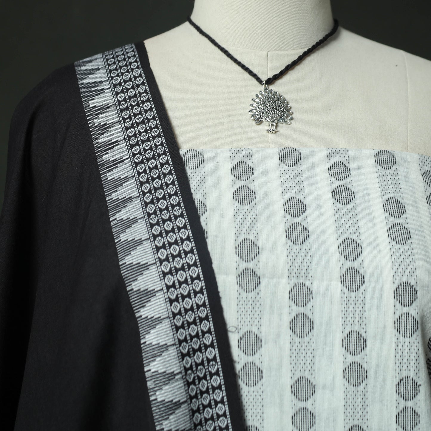 White - Jacquard Woven 2pc Cotton Unstitched Dress Material Kurta Set with Jewellery 08