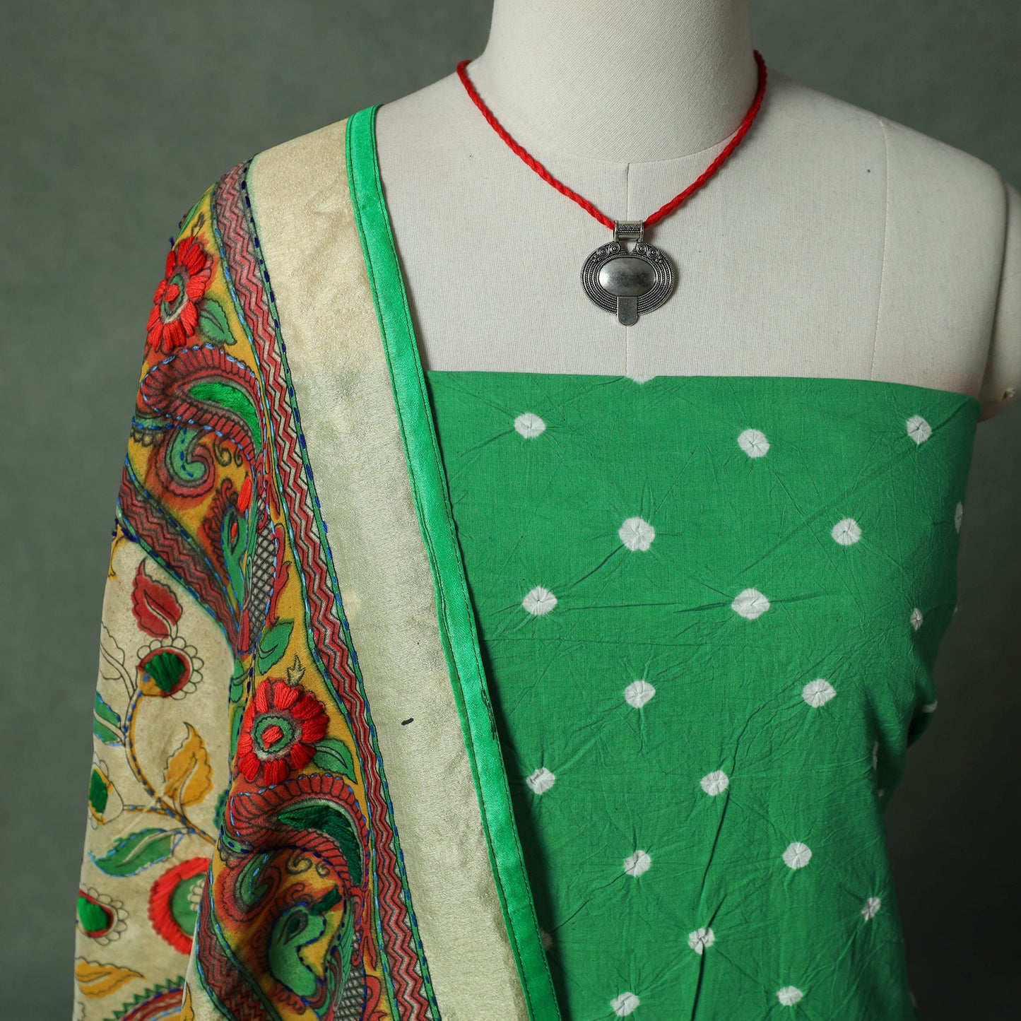 Kutch Bandhani Tie-Dye Pure Mul Cotton 2pc Unstitched Dress Material Kurta Set with Jewellery 17