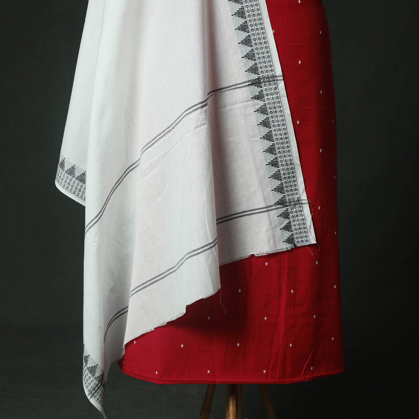 Jacquard Woven 2pc Cotton Unstitched Dress Material Kurta Set with Jewellery 16