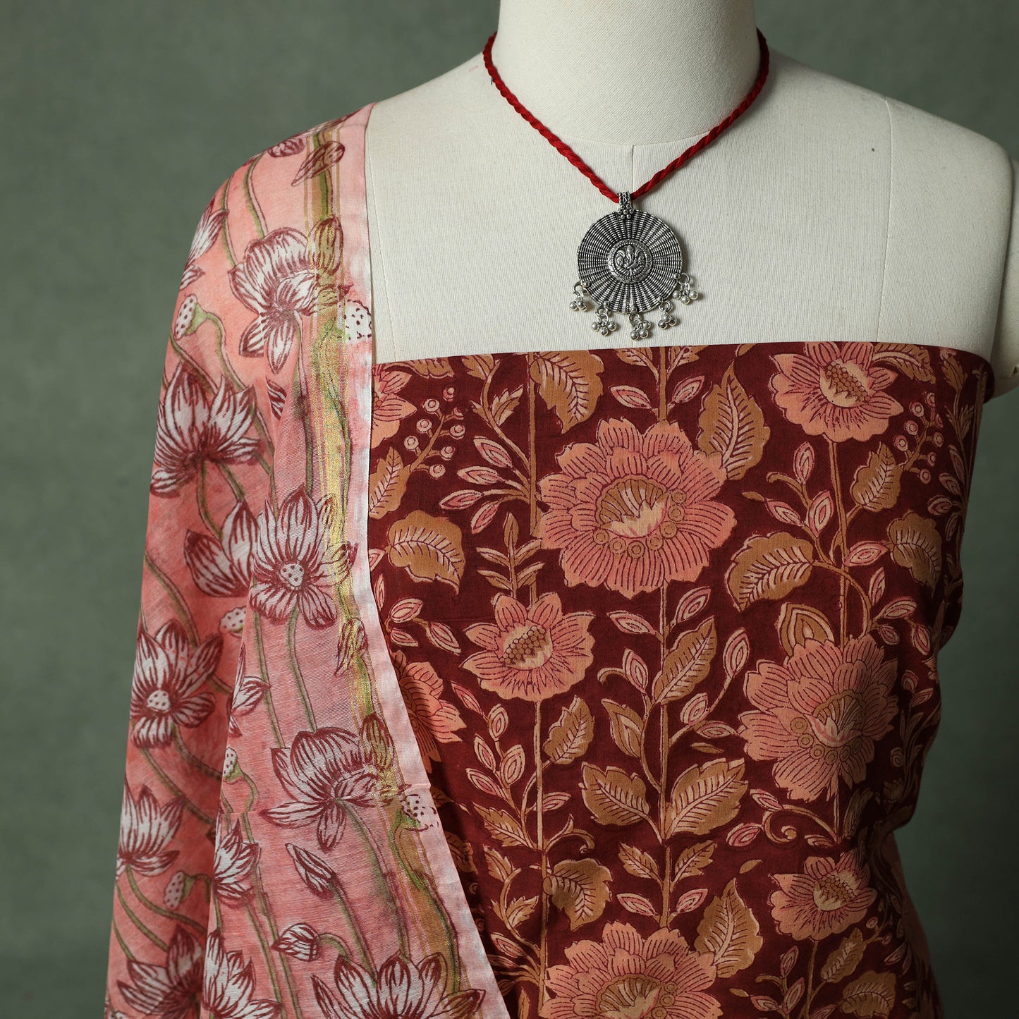 Sanganeri Hand Block Print 2pc Cotton Unstitched Dress Material Kurta Set with Jewellery 09