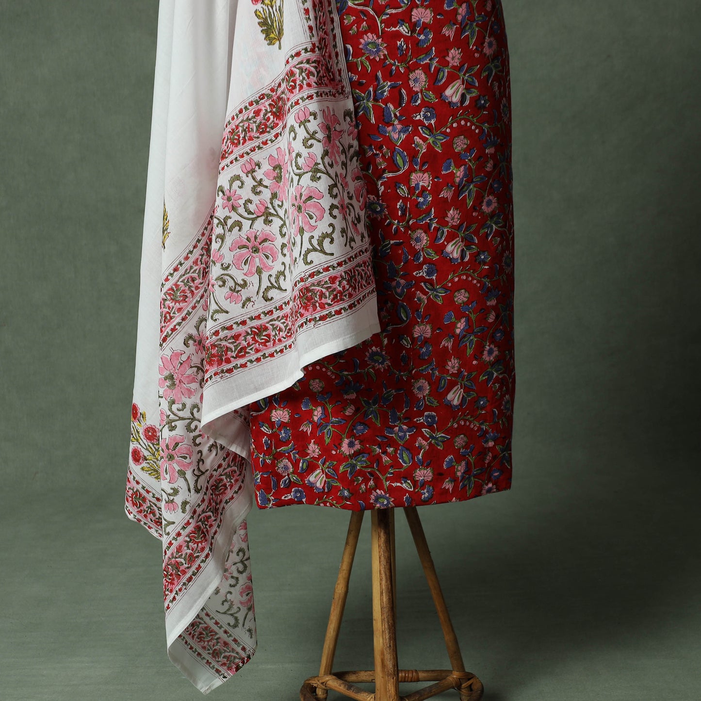 Sanganeri Hand Block Print 2pc Cotton Unstitched Dress Material Kurta Set with Jewellery 17