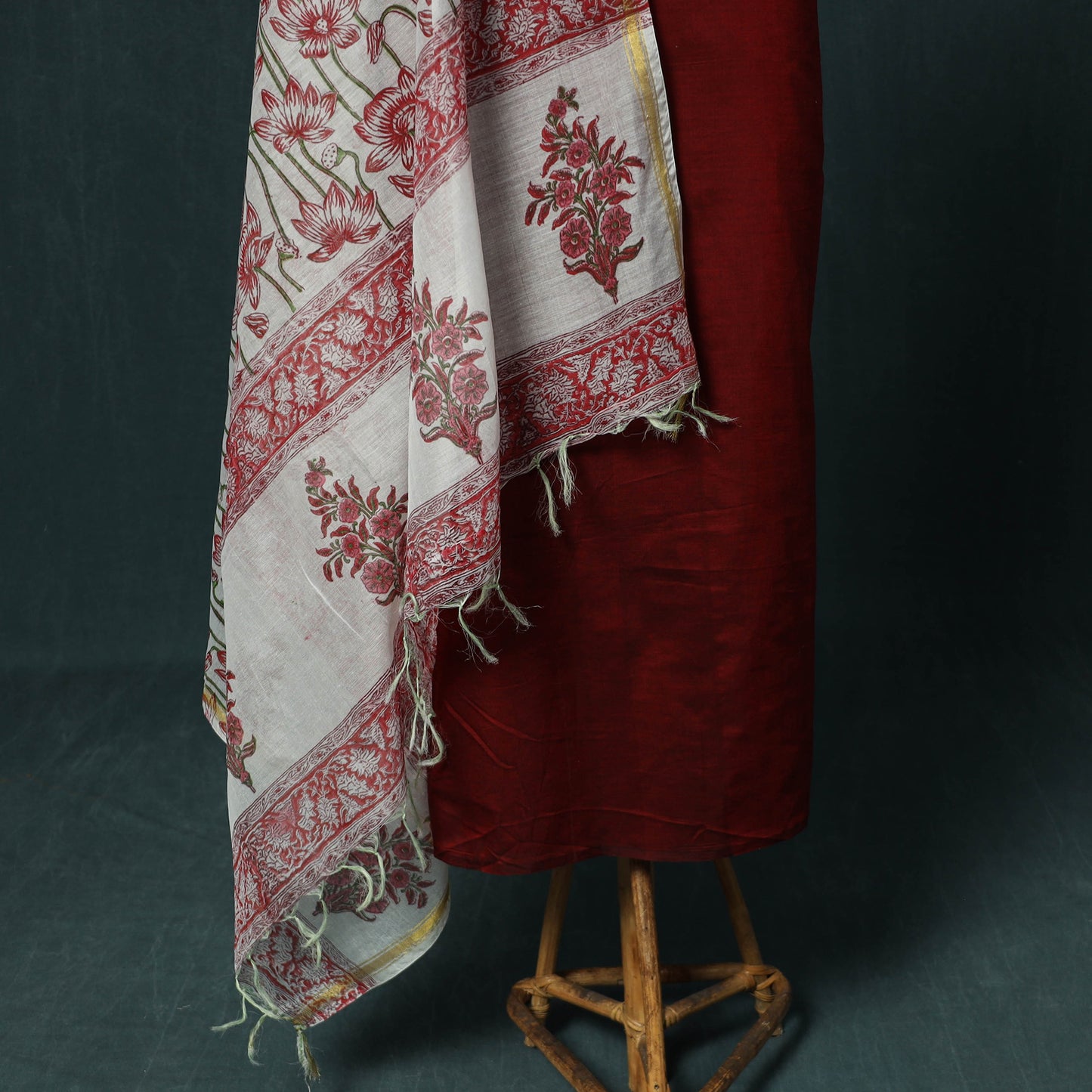 Handloom Maheshwari Cotton 2pc Unstitched Dress Material Kurta Set with Jewellery 02