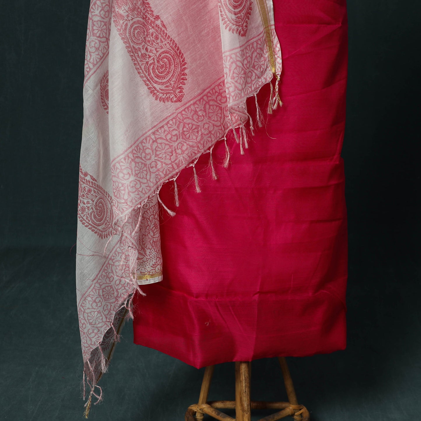 Handloom Chanderi Silk 2pc Unstitched Dress Material Kurta Set with Jewellery 12