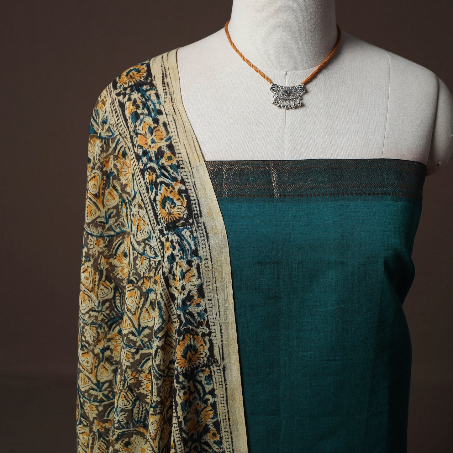 Mangalagiri Handwoven Cotton 2pc Unstitched Dress Material Kurta Set with Jewellery 02