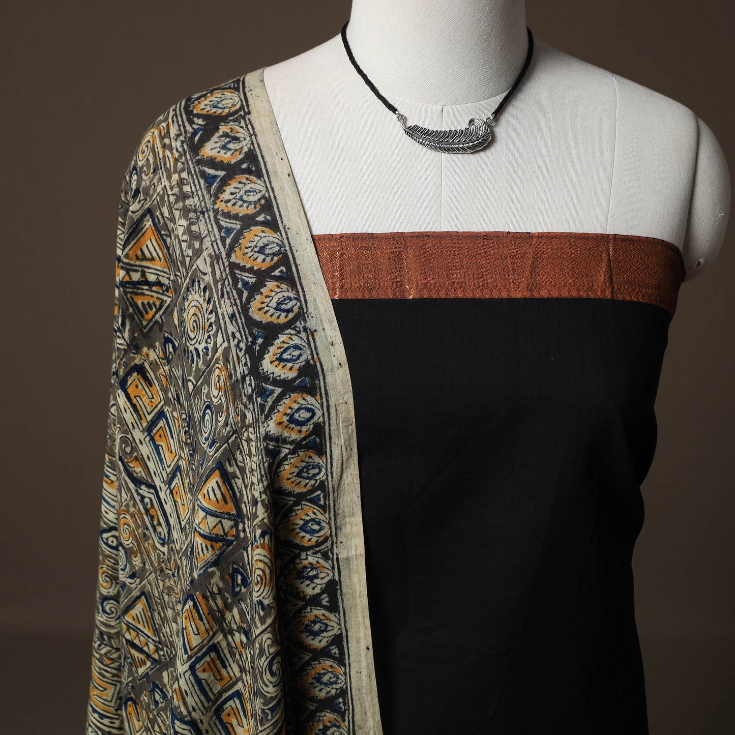 Mangalagiri Handwoven Cotton 2pc Unstitched Dress Material Kurta Set with Jewellery 10