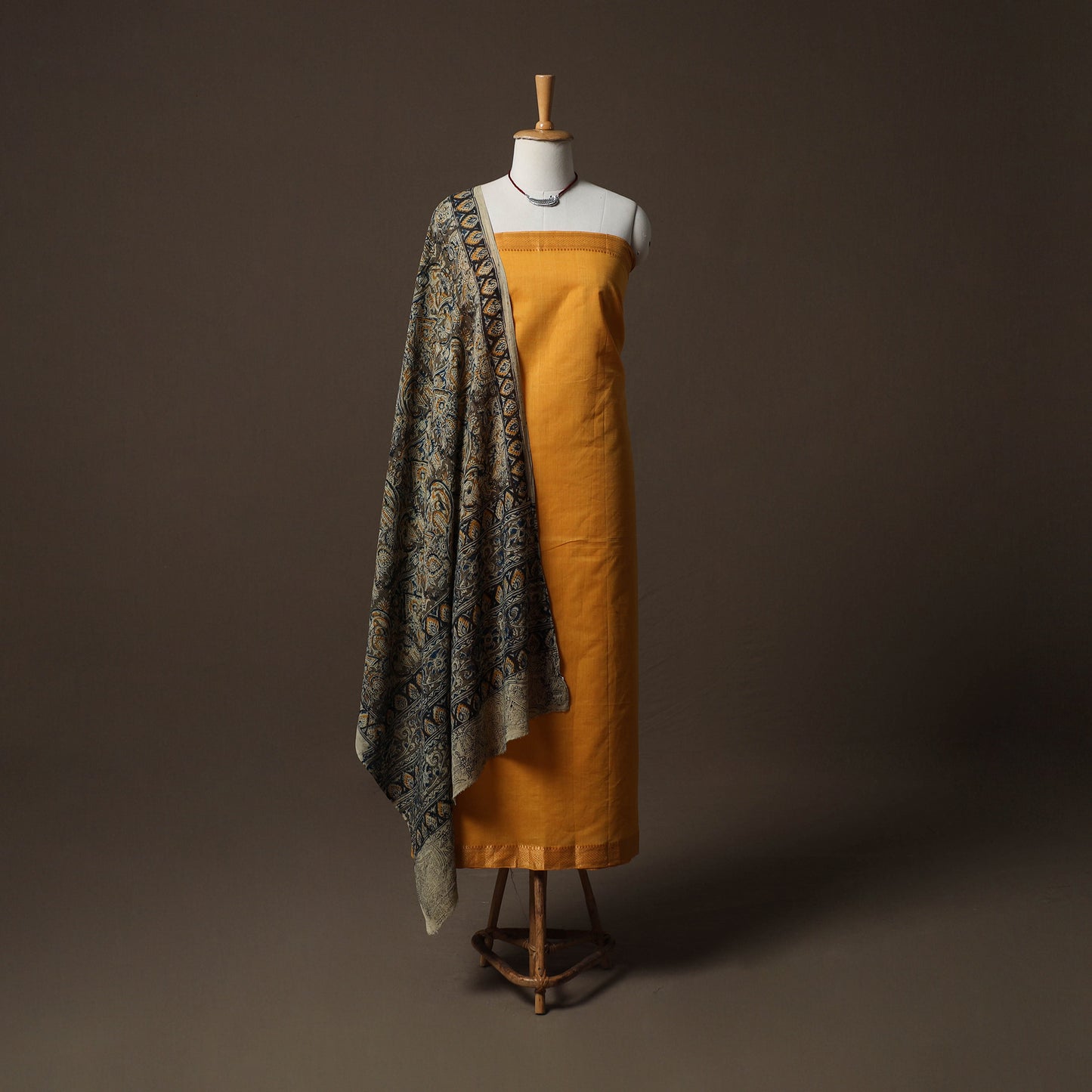 Mangalagiri Handwoven Cotton 2pc Unstitched Dress Material Kurta Set with Jewellery 11