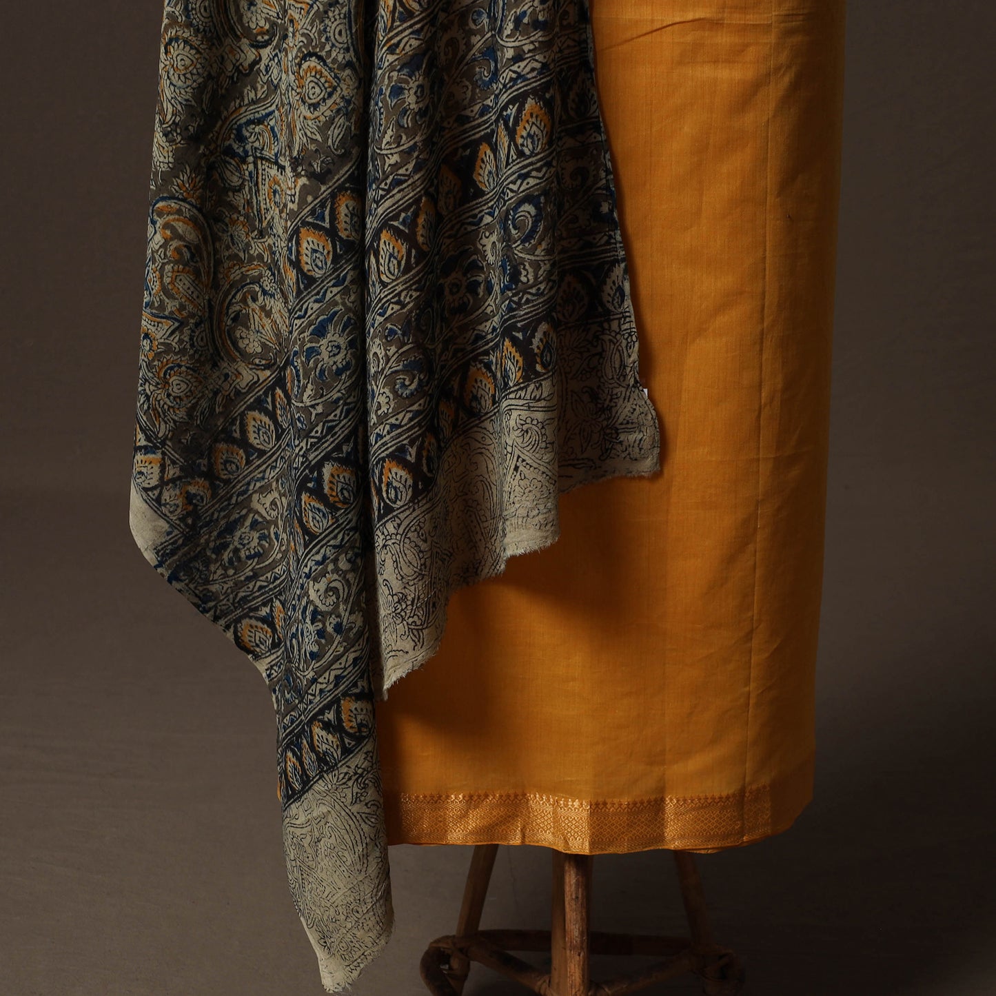 Mangalagiri Handwoven Cotton 2pc Unstitched Dress Material Kurta Set with Jewellery 11