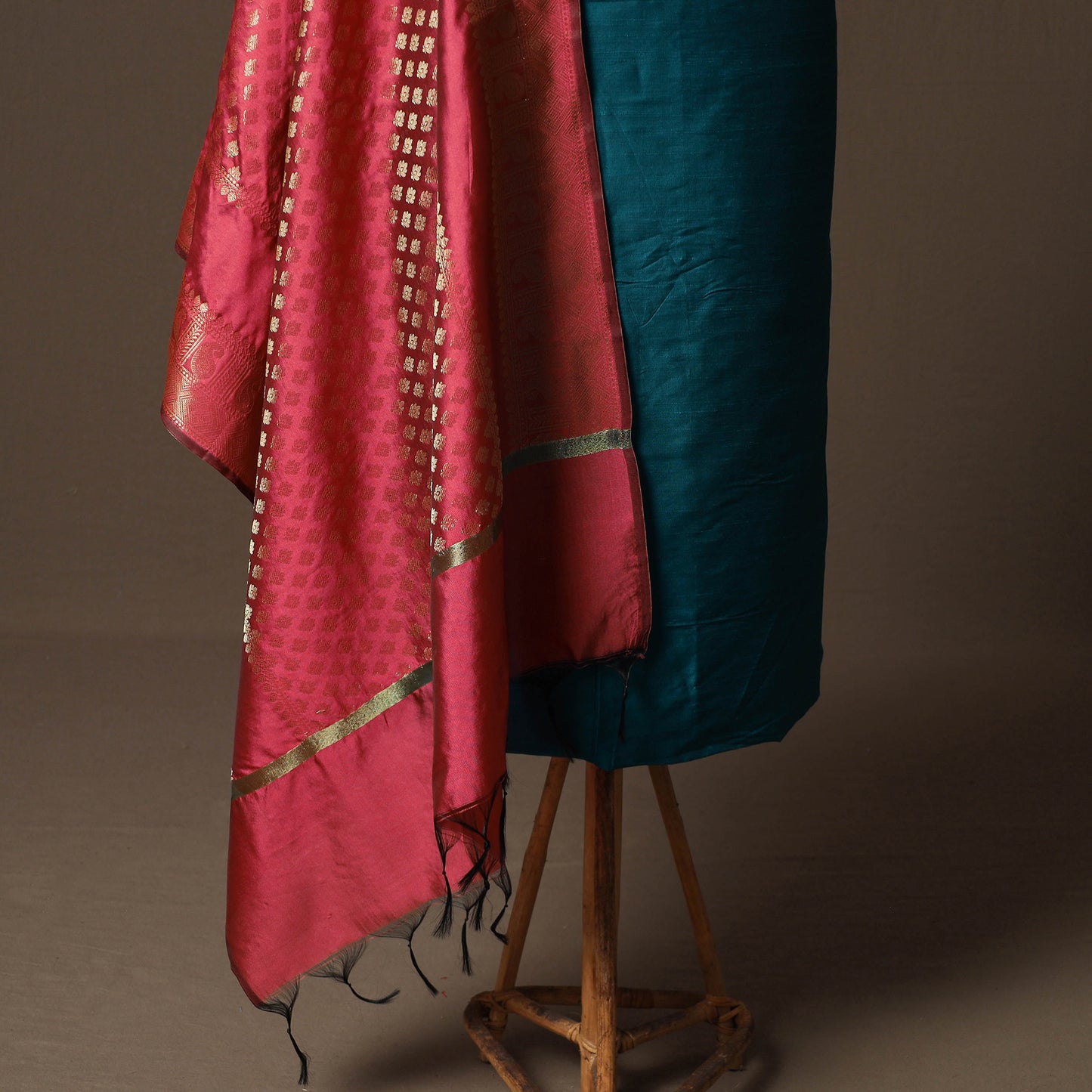 Plain Slub Silk 2pc Unstitched Dress Material Kurta Set with Earrings 20