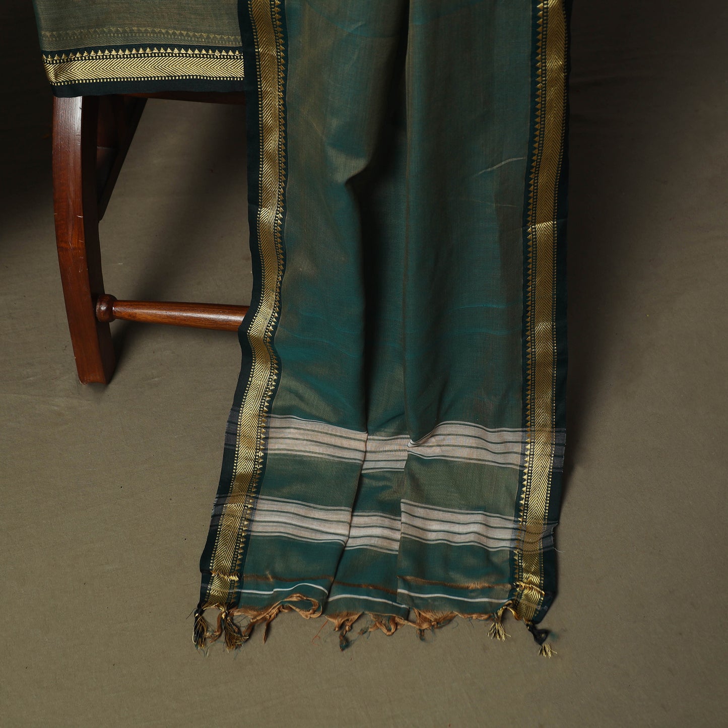 Green - Dharwad Woven Mercerised Cotton 3pc Unstitched Dress Material Suit Set 39