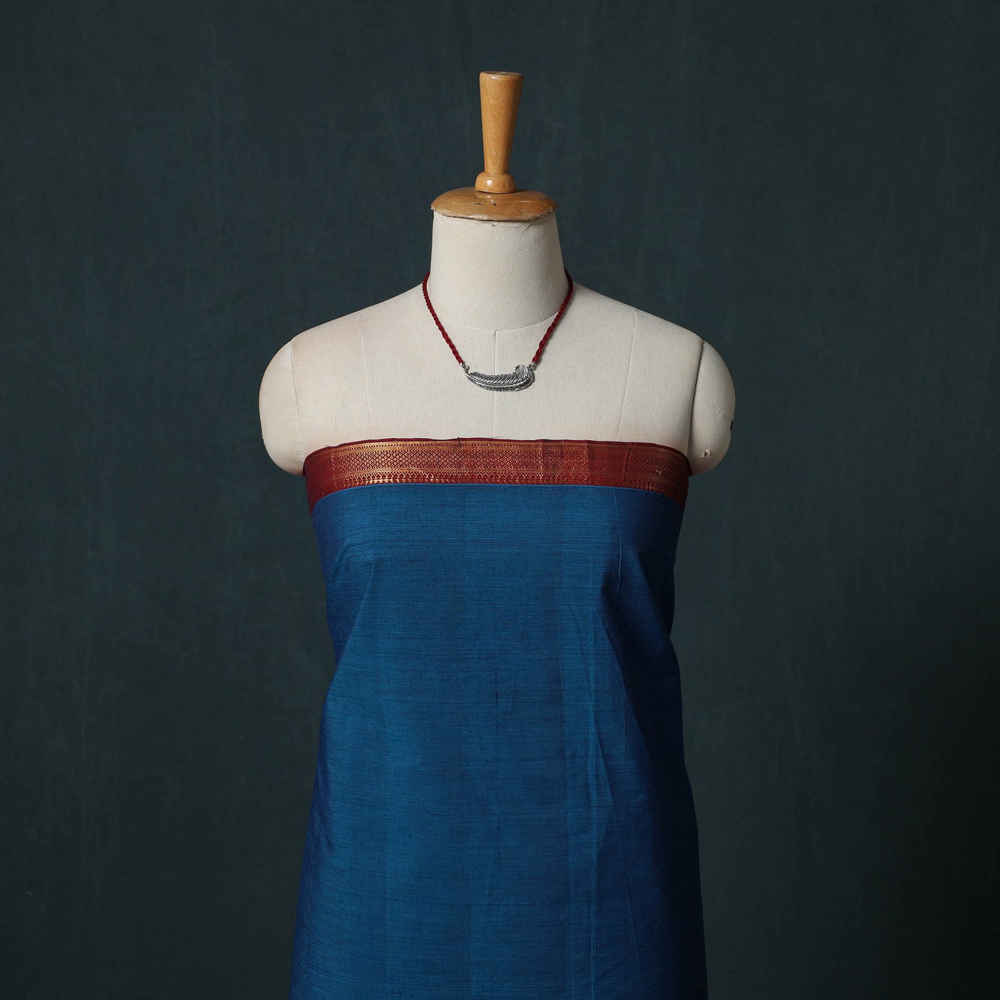 Mangalagiri Handwoven 2pc Cotton Unstitched Dress Material Kurta Set with Jewellery 04