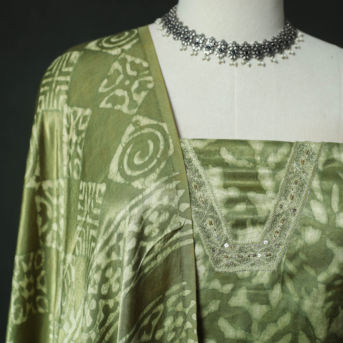 Green - Bagru Vanaspati Block Print Modal Silk Lace Handwork 2pc Unstitched Dress Material Kurta Set 01