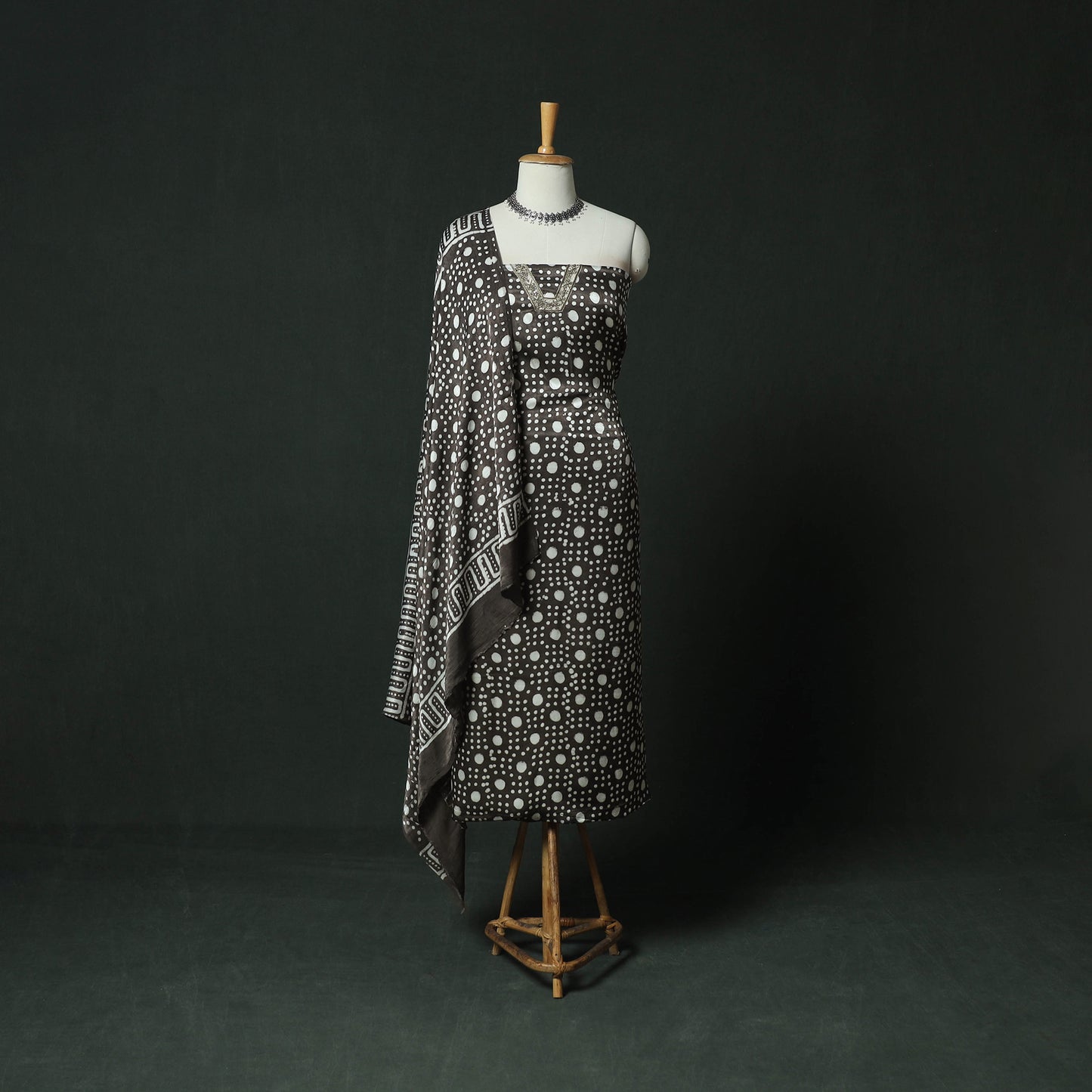 Black - Bagru Vanaspati Block Print Modal Silk Lace Handwork 2pc Unstitched Dress Material Kurta Set 05