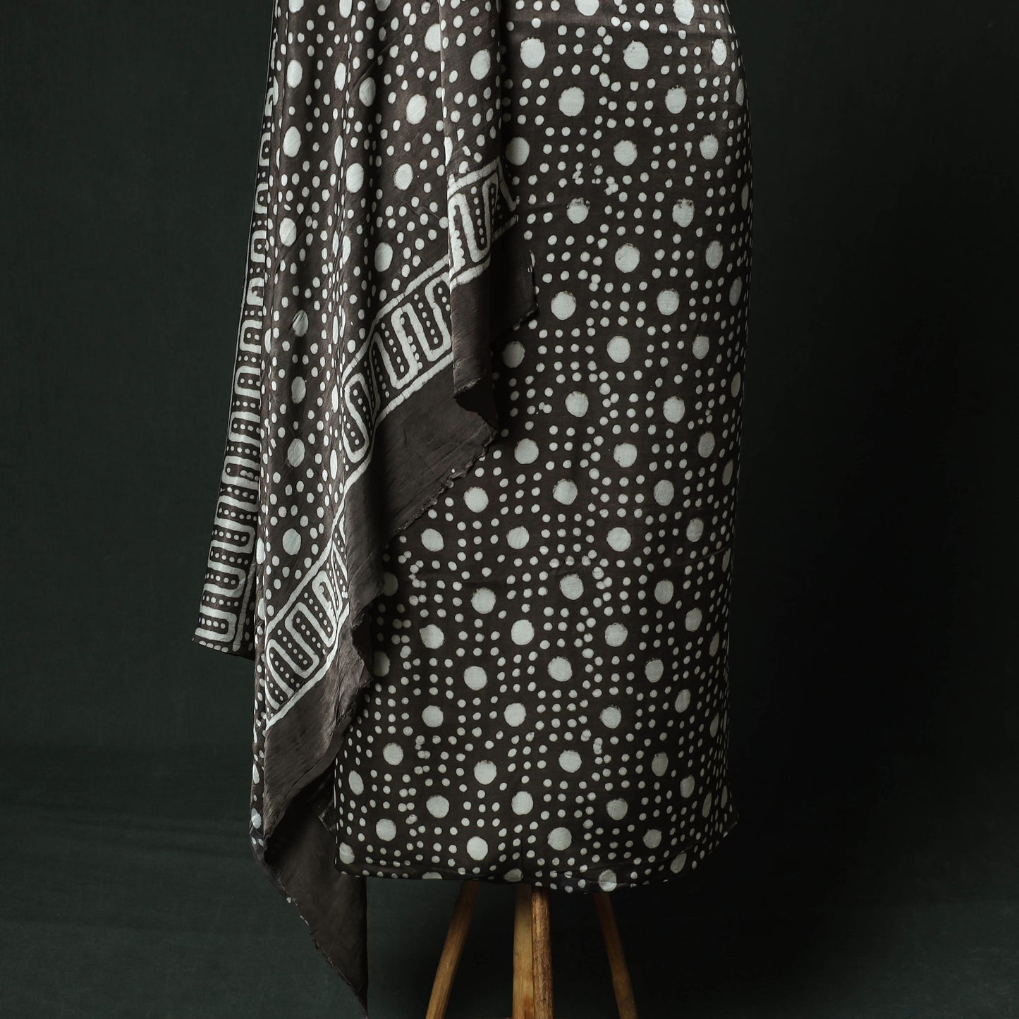 Black - Bagru Vanaspati Block Print Modal Silk Lace Handwork 2pc Unstitched Dress Material Kurta Set 05