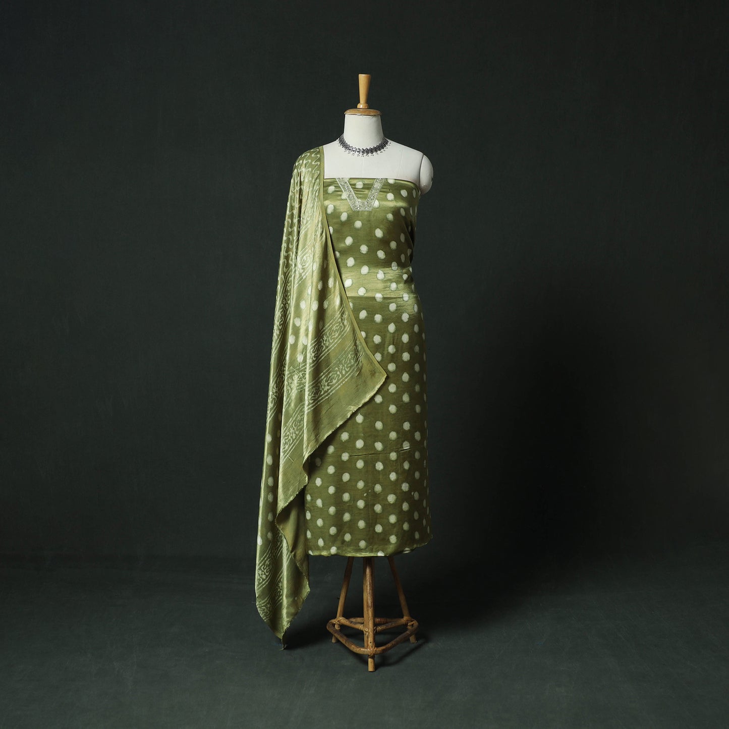 Green - Bagru Vanaspati Block Print Modal Silk Lace Handwork 2pc Unstitched Dress Material Kurta Set 08