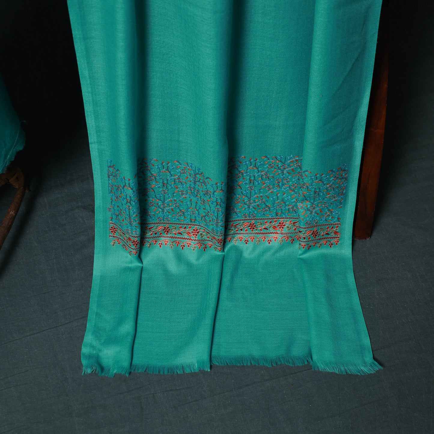 3pc Heavy Chain Stitch Embroidered Wool Unstitched Dress Material Suit Set 16