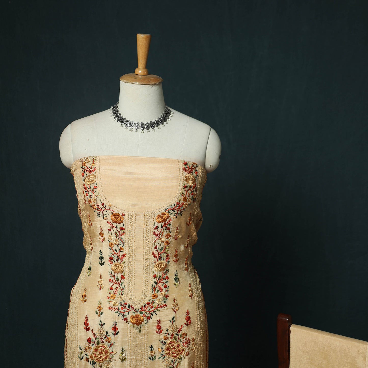 Beige Hand Embroidered Muslin 3pc Unstitched Dress Material 01