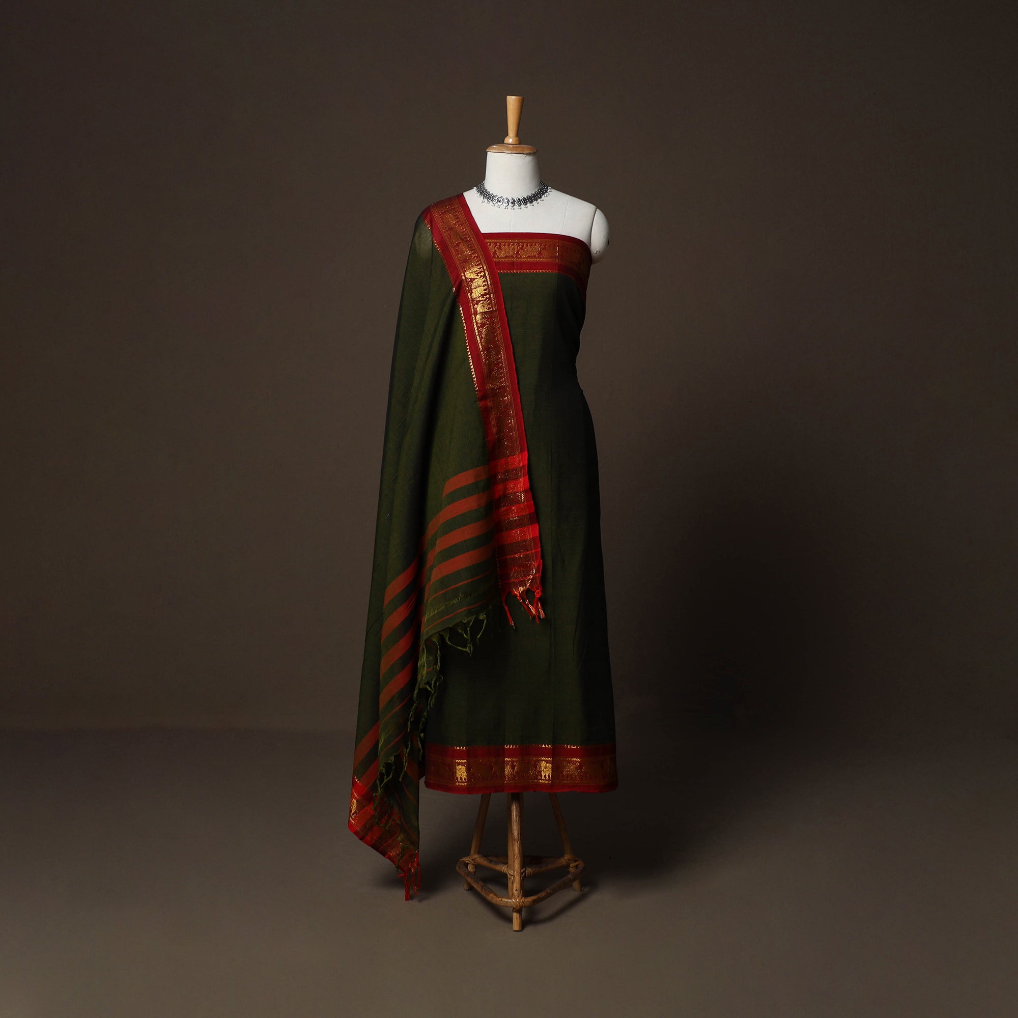 Dharwad Cotton 3pc Plain Unstitched Dress Material Suit Set with Zari Border