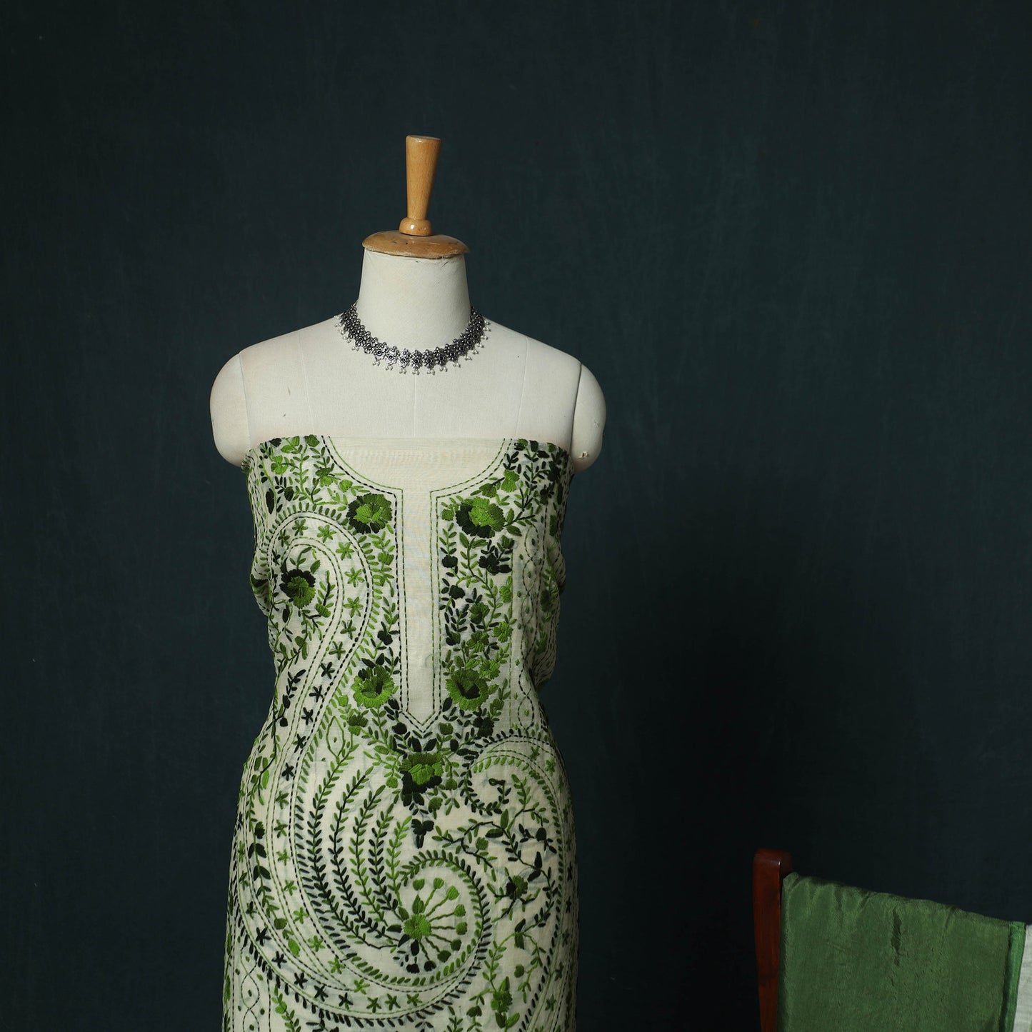 Green - Hand Embroidered Chanderi Silk 3pc Unstitched Dress Material 40