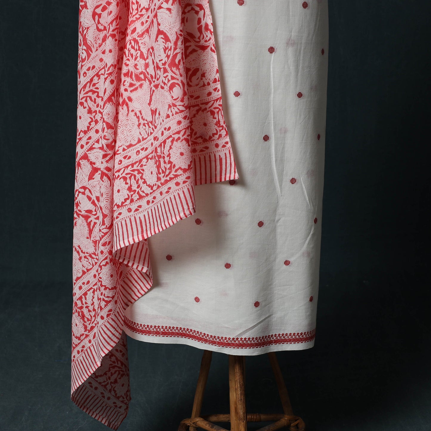 White - Jacquard Woven 2pc Cotton Unstitched Dress Material Kurta Set with Jewellery 14