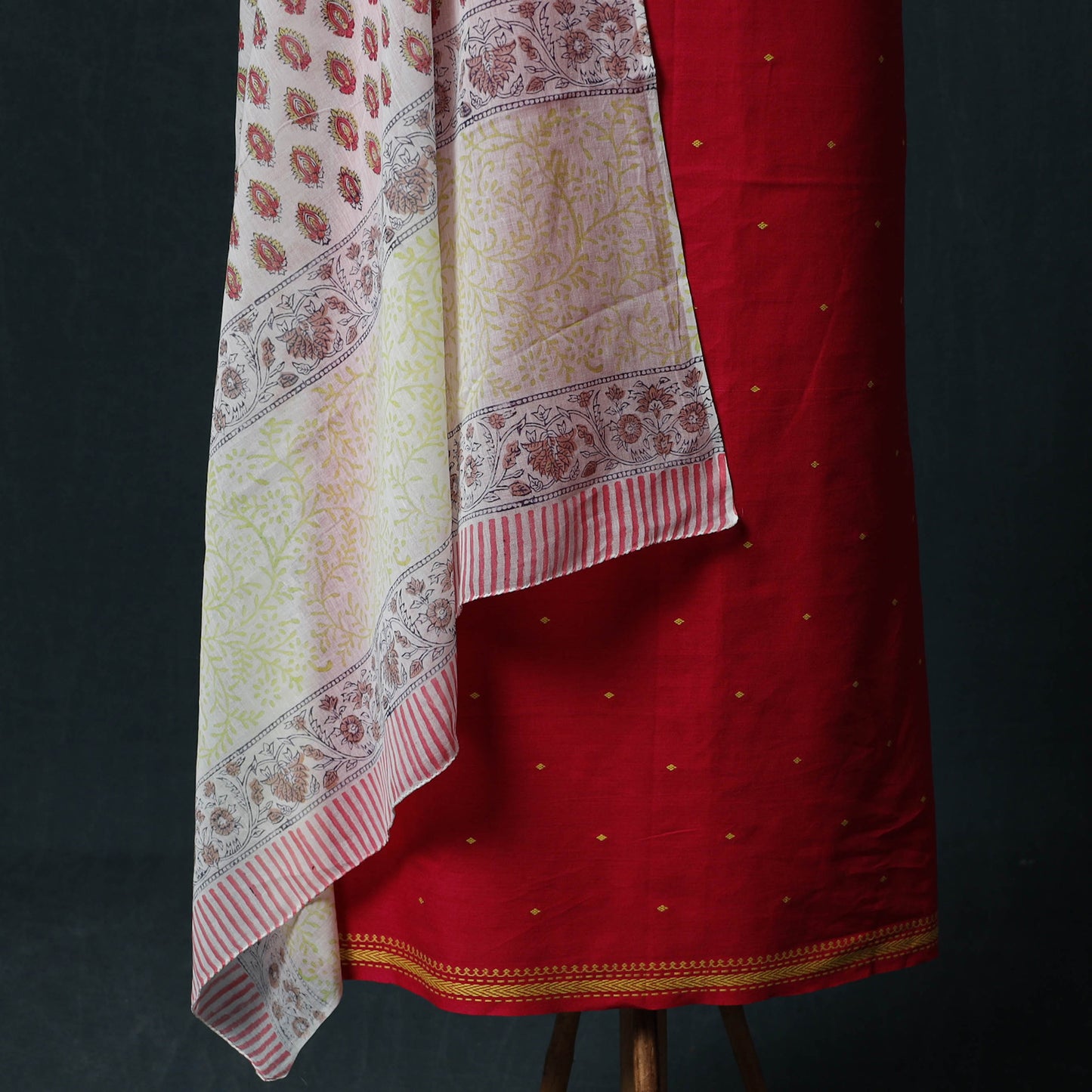 Pink - Jacquard Woven 2pc Cotton Unstitched Dress Material Kurta Set with Jewellery 18