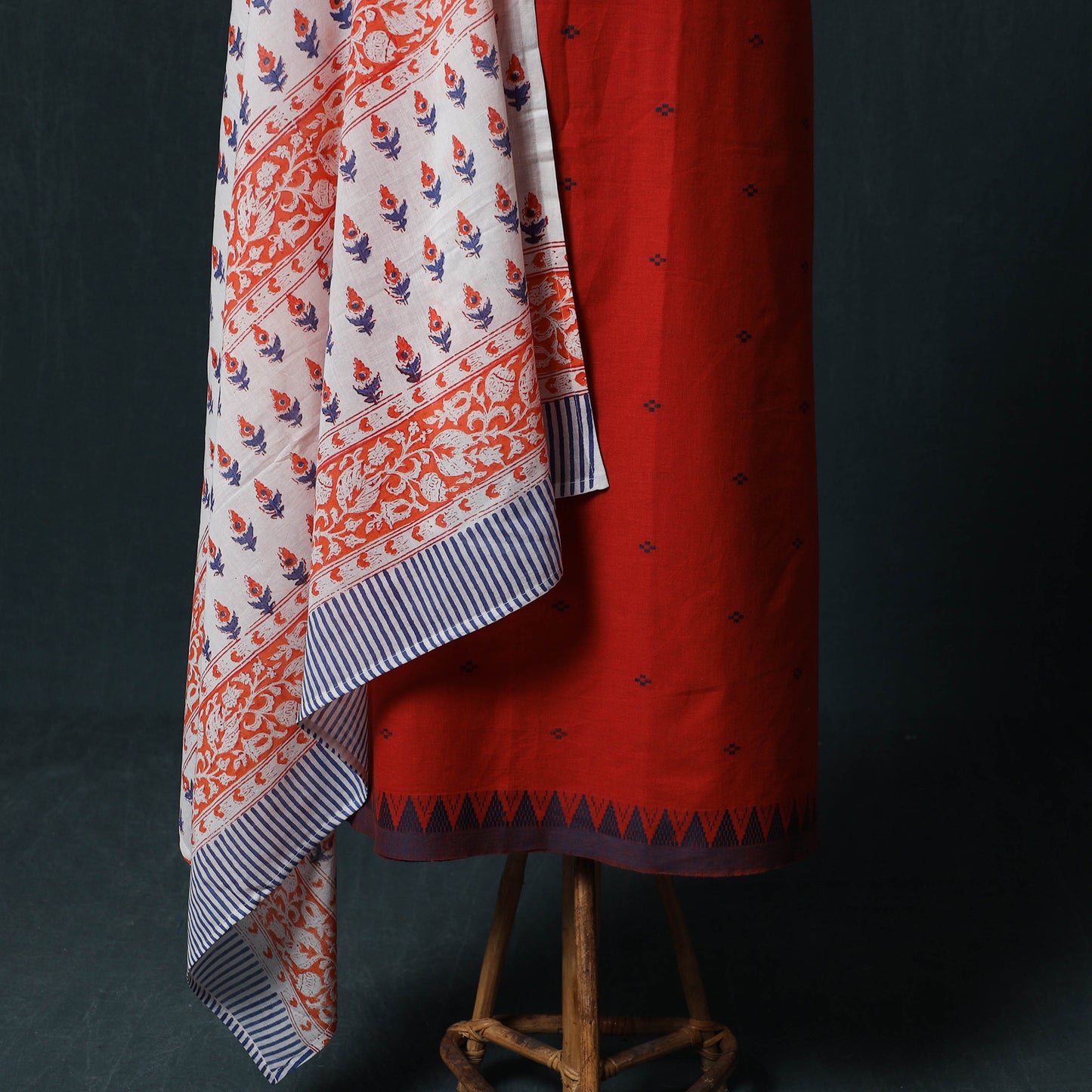 Red - Jacquard Woven 2pc Cotton Unstitched Dress Material Kurta Set with Jewellery 22