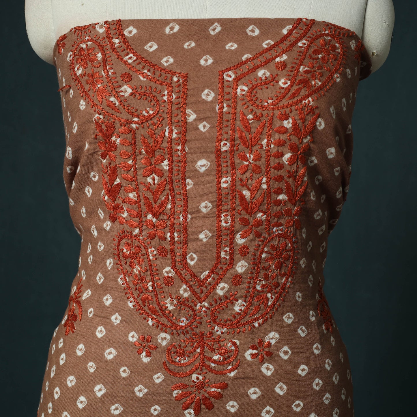 Lucknowi Chikankari Hand Embroidered Bandhani Cotton Unstitched Kurta Material (2.5M) 17