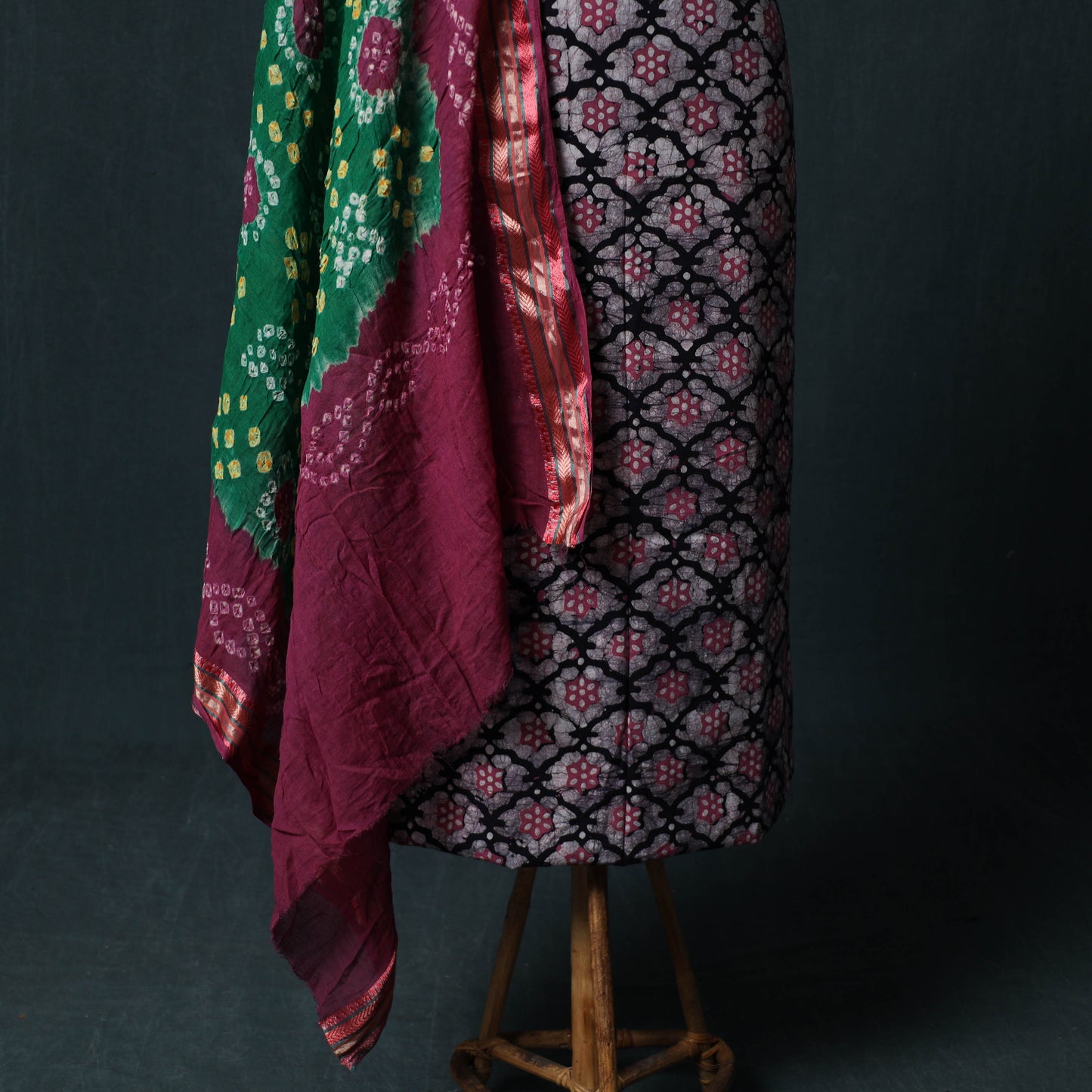Hand Block Batik Print Cotton 2pc Unstitched Dress Material Kurta Set 02