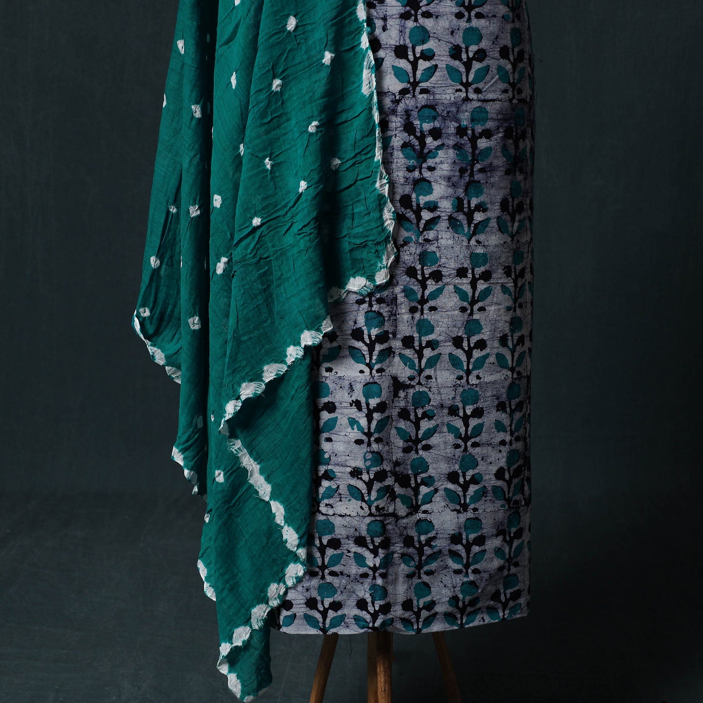 Hand Block Batik Print Cotton 2pc Unstitched Dress Material Kurta Set 22