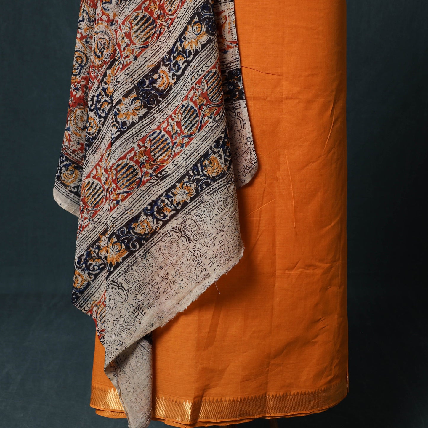 Mangalagiri Handwoven 2pc Cotton Unstitched Dress Material Kurta Set with Jewellery 02
