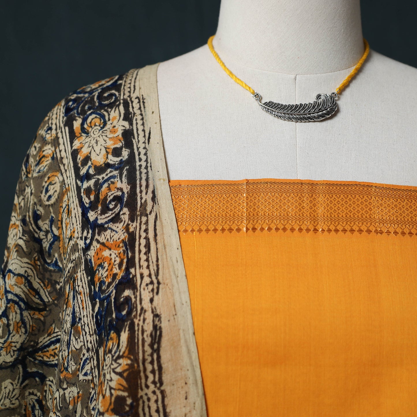 Mangalagiri Handwoven 2pc Cotton Unstitched Dress Material Kurta Set with Jewellery 16