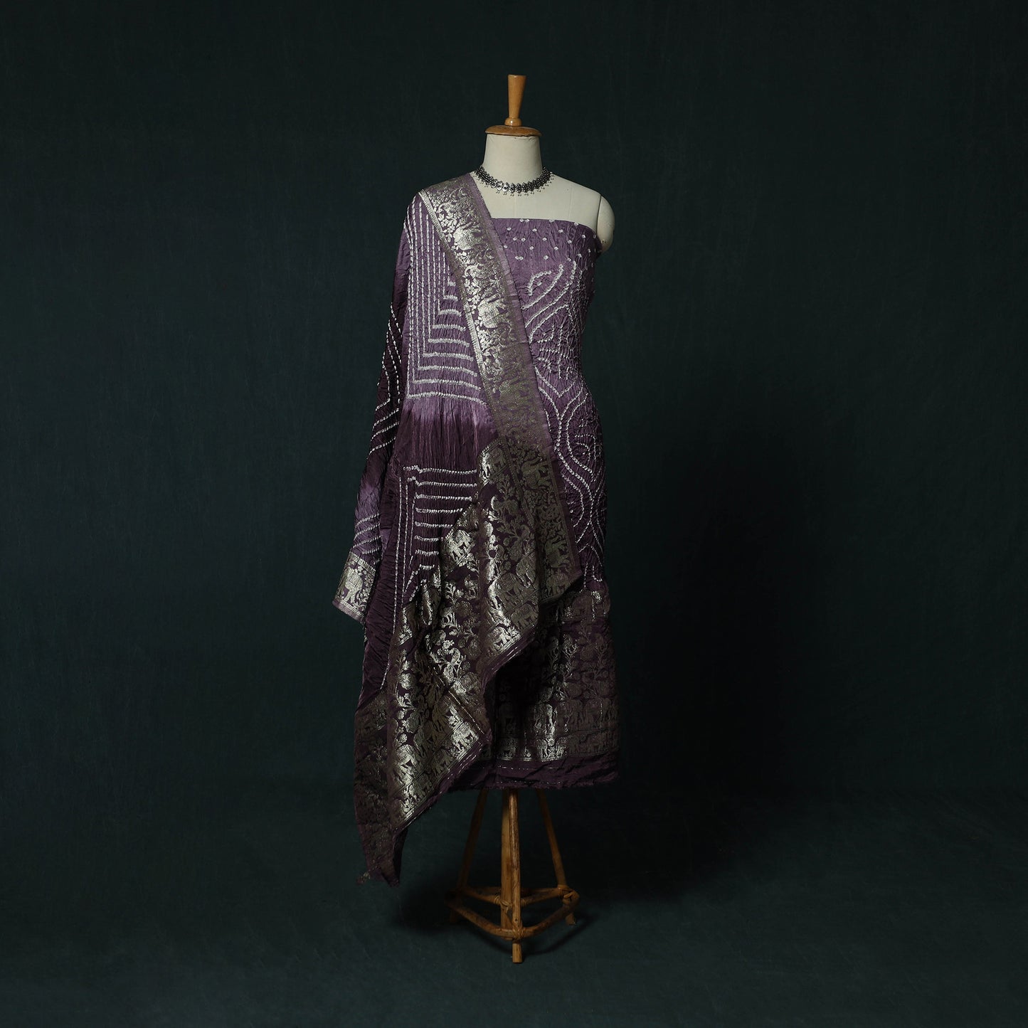Kutch Bandhani Tie-Dye Modal Silk Heavy Banarasi Zari 3pc Unstitched Dress Material Suit Set 38