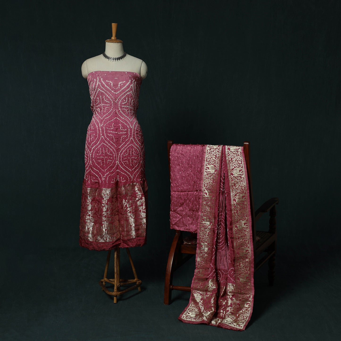 Kutch Bandhani Tie-Dye Modal Silk Heavy Banarasi Zari 3pc Unstitched Dress Material Suit Set 42