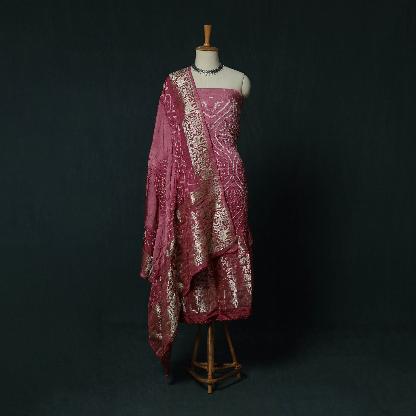 Kutch Bandhani Tie-Dye Modal Silk Heavy Banarasi Zari 3pc Unstitched Dress Material Suit Set 42